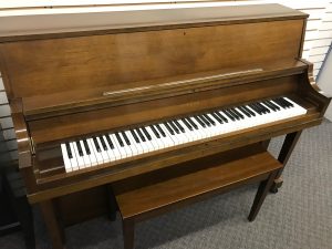 Brown piano